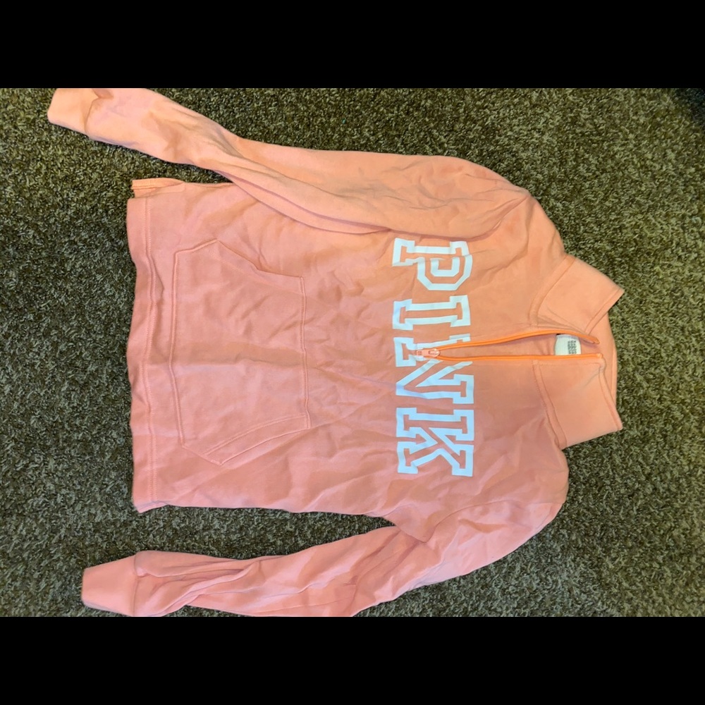 Women pink sweater